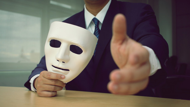 چگونه از کلاهبرداری در معاملات ملکی جلوگیری کنیم؟