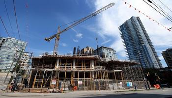 اضافه بنا در ساختمان