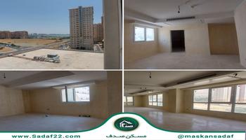 194متر،3 خوابه،غرب دریاچه