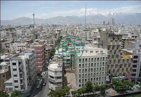 آینده بازار مسکن در گرو دلار