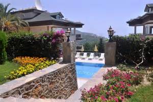 جذب سرمایه های ایرانی با تبلیغات ماهواره ای! جذب سرمایه های ایرانی با تبلیغات ماهواره ای!